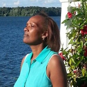 Meet your Posher, Darlene